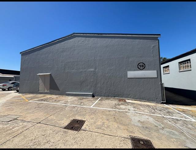 423M² FACTORY TO LET IN MAITLAND
